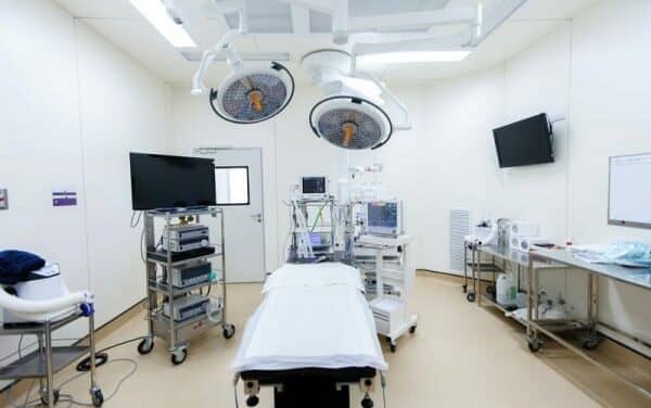Should You Buy New or Refurbished Medical Equipment?