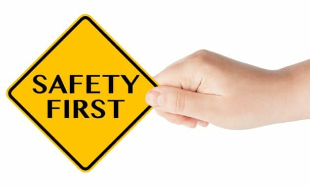 Joint Commission: Hospital Suite Aisle Widths Must Be 36 Inches Minimum