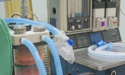 Kids on Ventilators at Risk of Eardrum Fluid Buildup