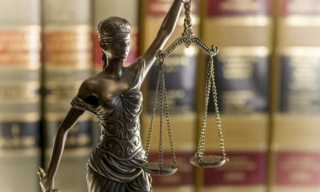 Florida Man Sues Da Vinci Robot Maker for Wrongful Death