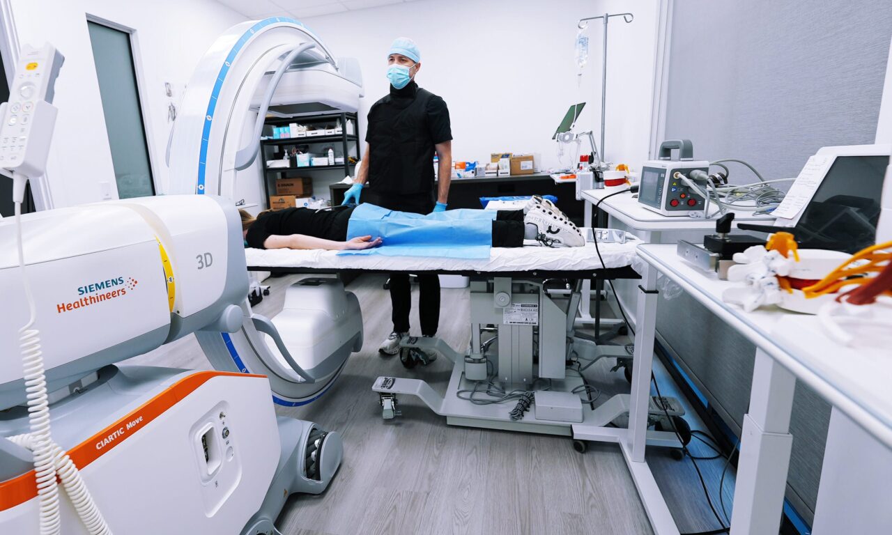 Utah Clinic Adopts 3D Robotic C-Arm for Minimally Invasive Procedures