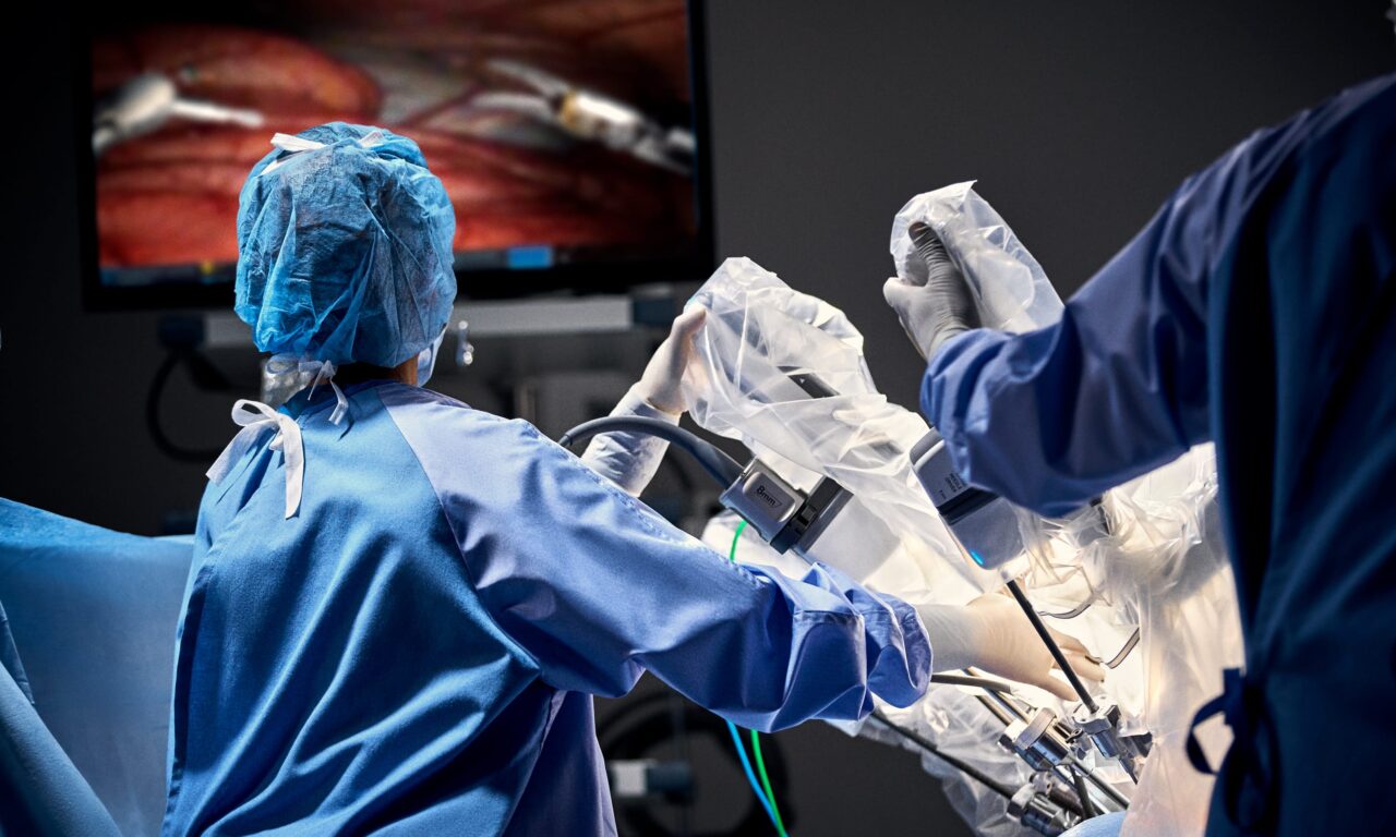 FDA OKs Restore Robotics to Remanufacture Da Vinci Xi Scissors