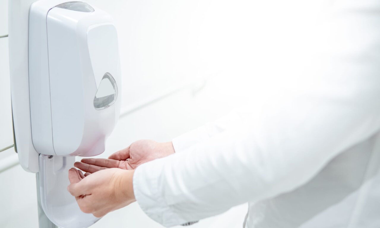 Kontakt.io Launches Hand Hygiene Module Compatible with Existing Hospital Dispensers