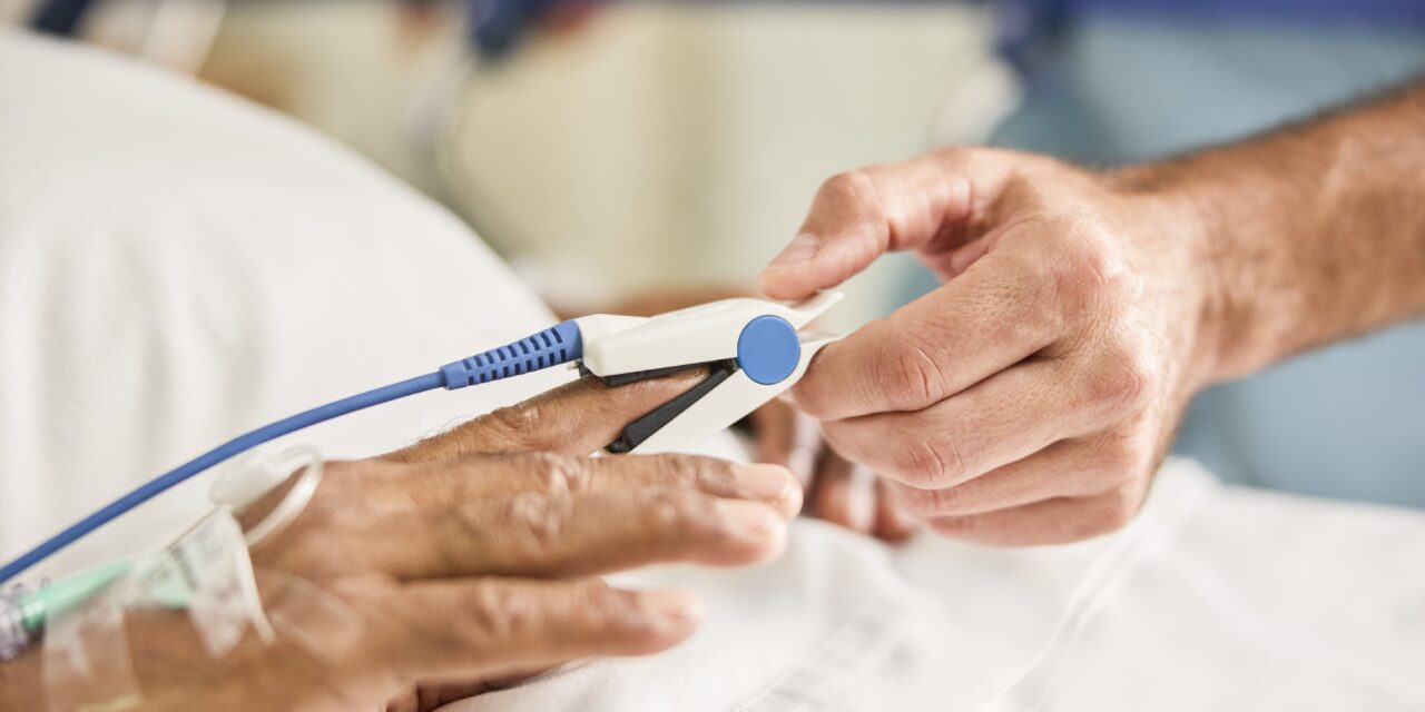 FDA Clears New Philips Reusable Oxygen Clip Sensor